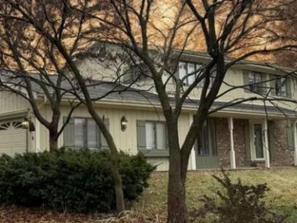 10859 Bunker Drive, DeMotte, IN 46310