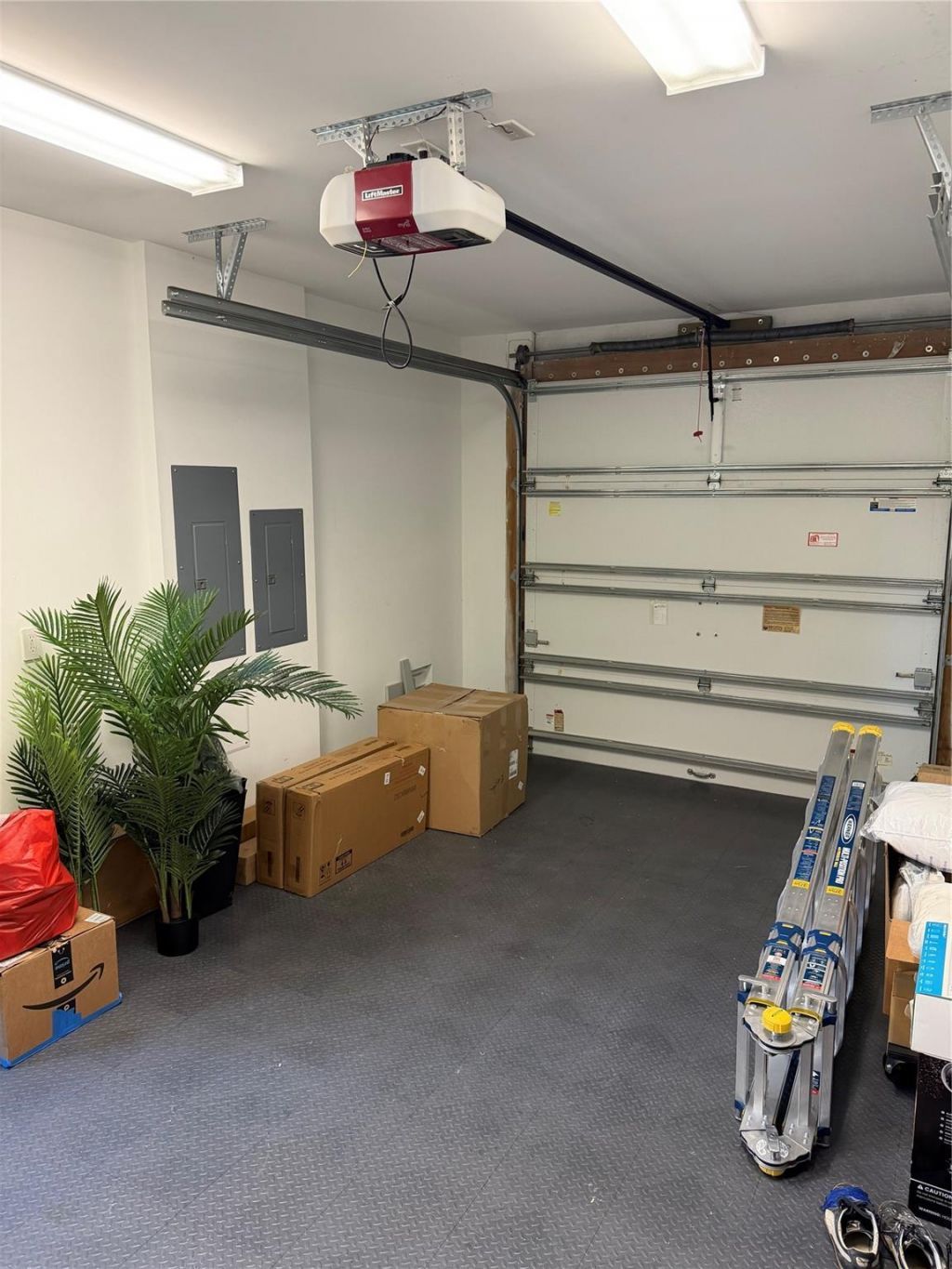 49 Fiesta Way, Fort Lauderdale, FL 33301 Photo