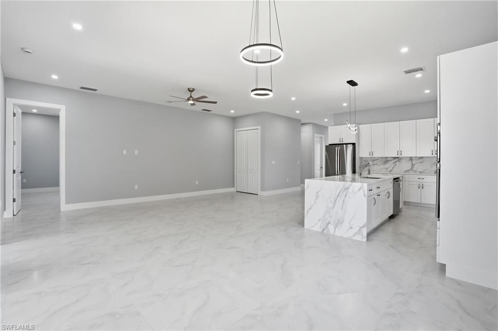 27659 Franklin St, Bonita Springs, FL 34134 Photo