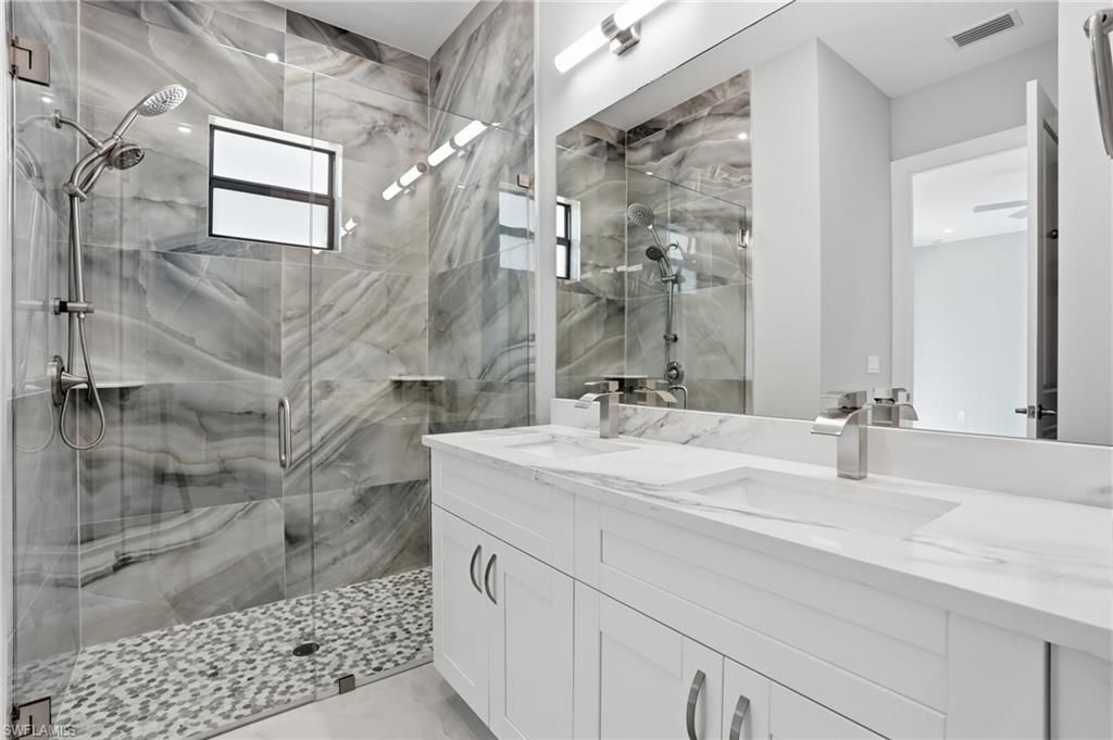 27659 Franklin St, Bonita Springs, FL 34134 Photo