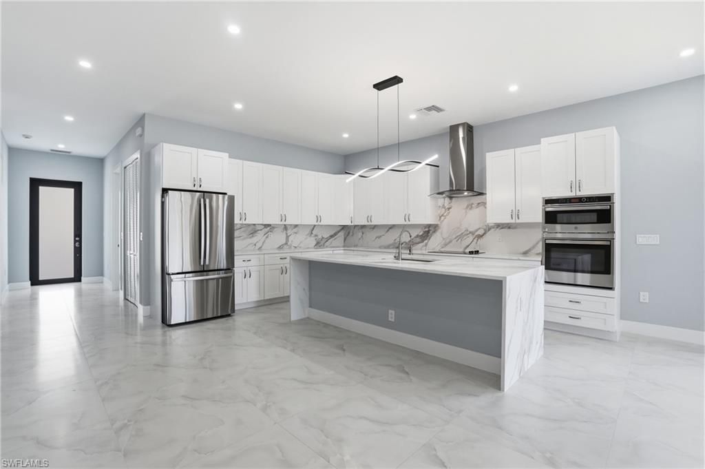 27659 Franklin St, Bonita Springs, FL 34134 Photo