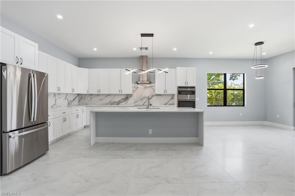 27659 Franklin St, Bonita Springs, FL 34134 Photo