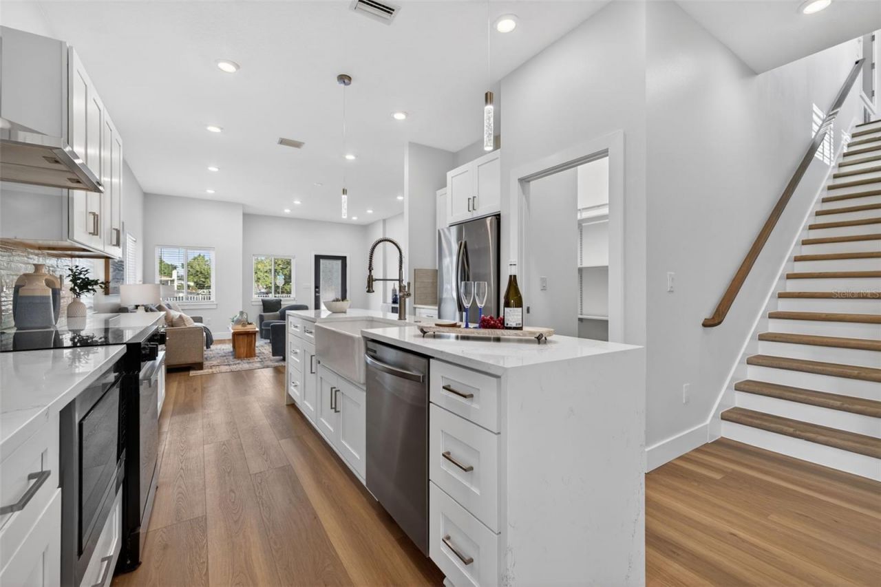 2530 34th Avenue N, Saint Petersburg, FL 33713 Photo