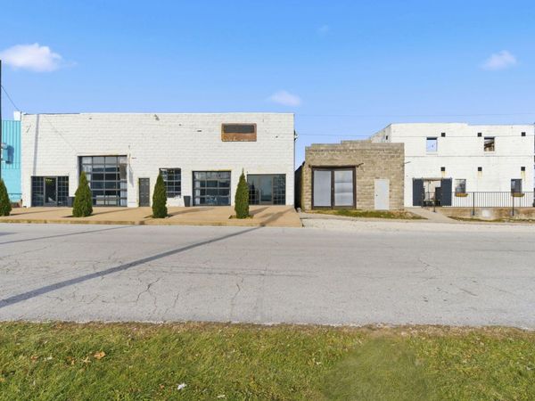 203 E Commercial Street, Buffalo, MO 65622