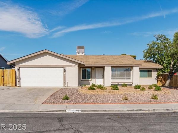 5551 Corral Circle , Las Vegas, NV 89119