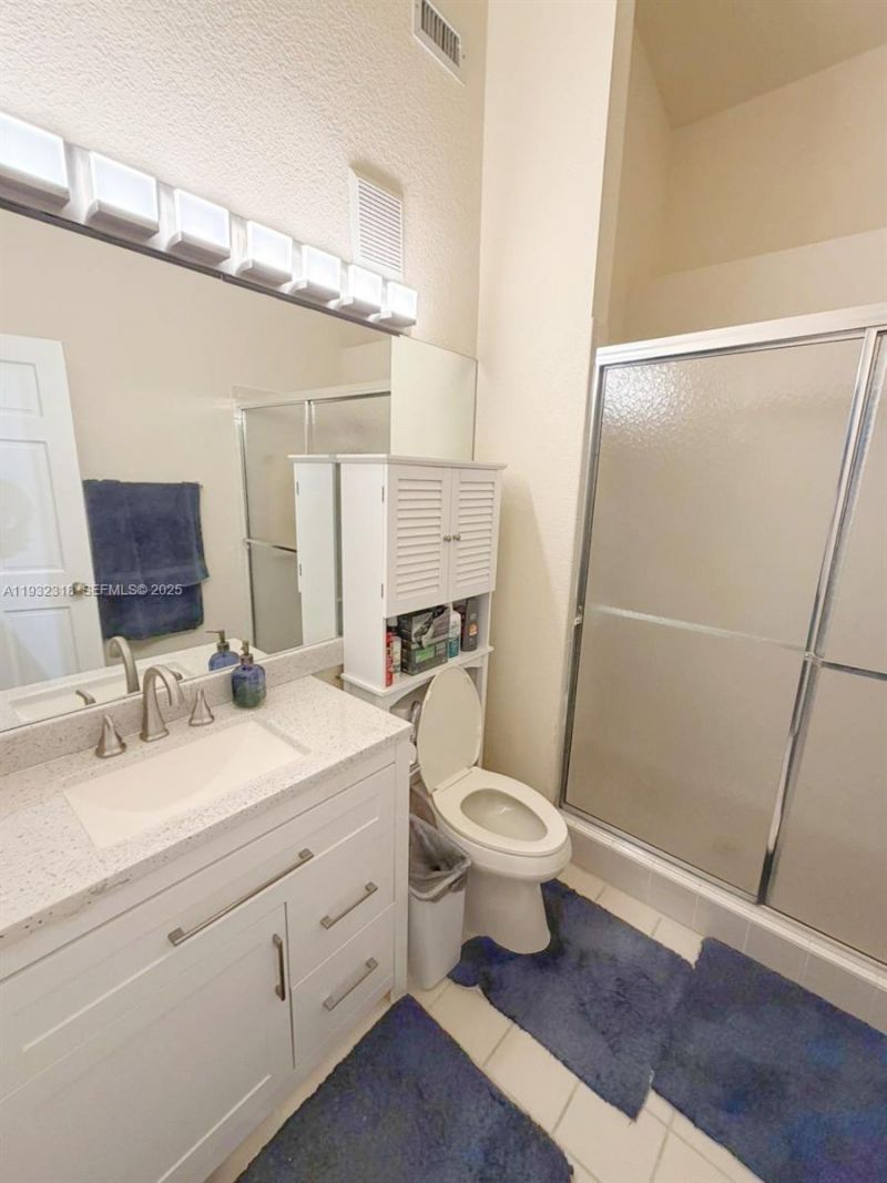 10877 NW 8th St , Pembroke Pines, FL 33026 Photo