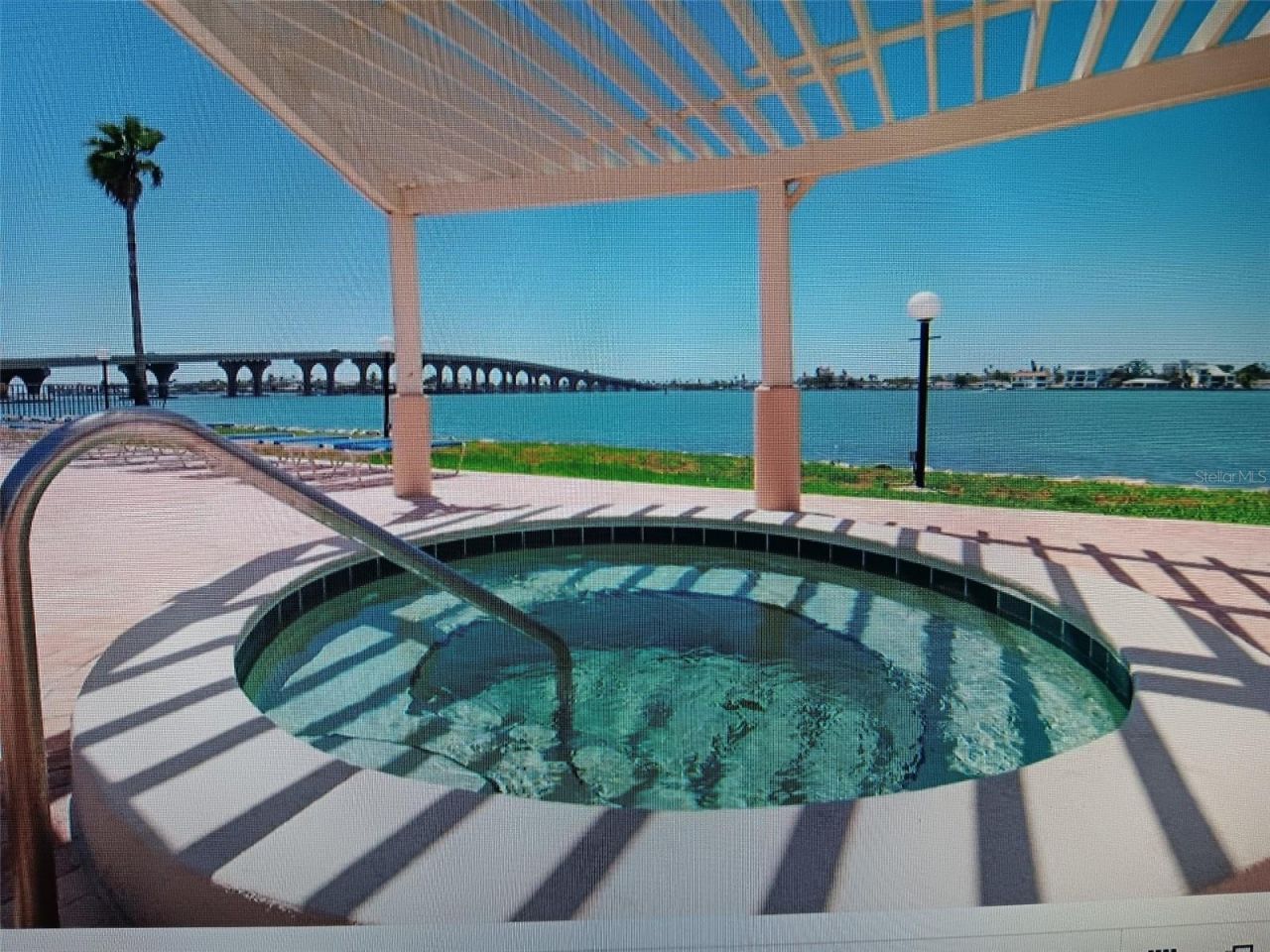 6279 Sun Boulevard, Unit 103, Saint Petersburg, FL 33715 Photo