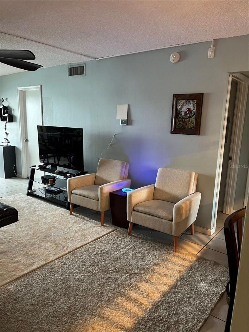 6279 Sun Boulevard, Unit 103, Saint Petersburg, FL 33715 Photo