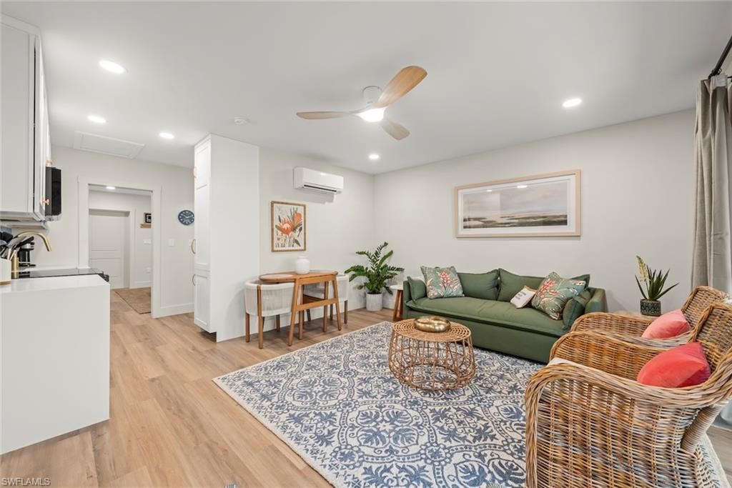 409 E Gulf Dr, Unit 17, Sanibel, FL 33957 Photo