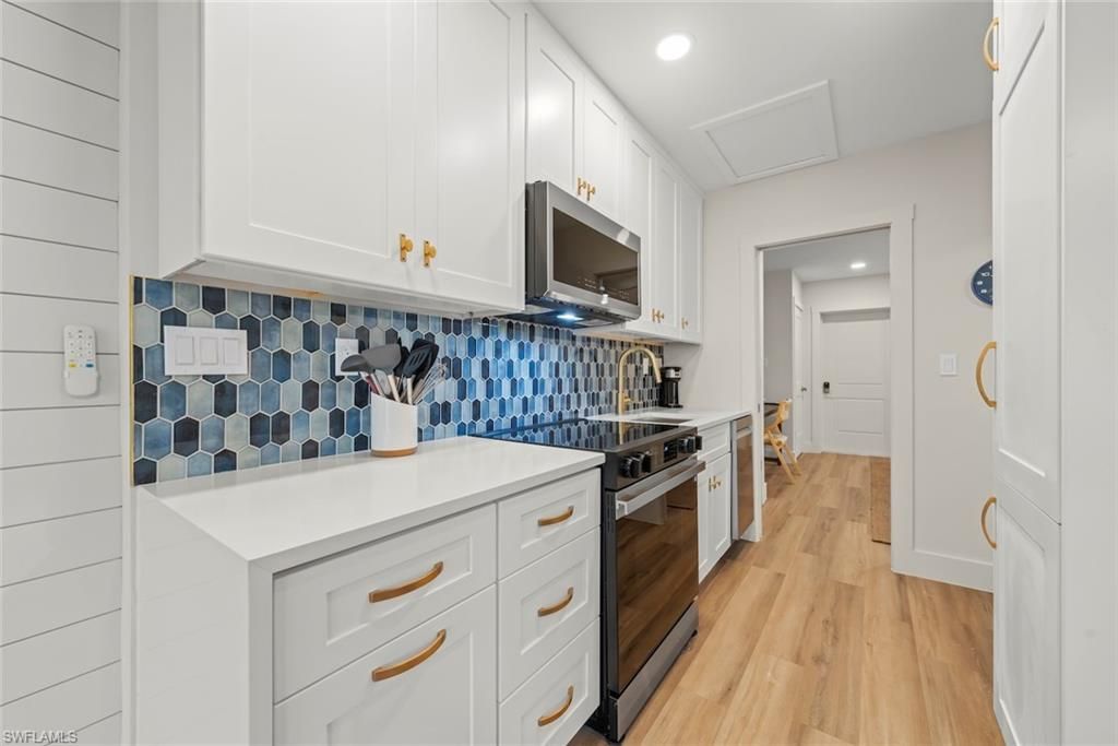 409 E Gulf Dr, Unit 17, Sanibel, FL 33957 Photo