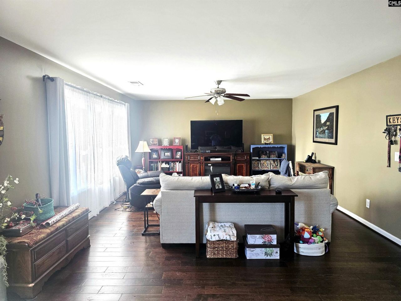 410 Riglaw Circle Photo 12