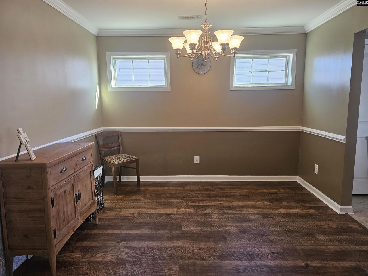 410 Riglaw Circle Photo 6