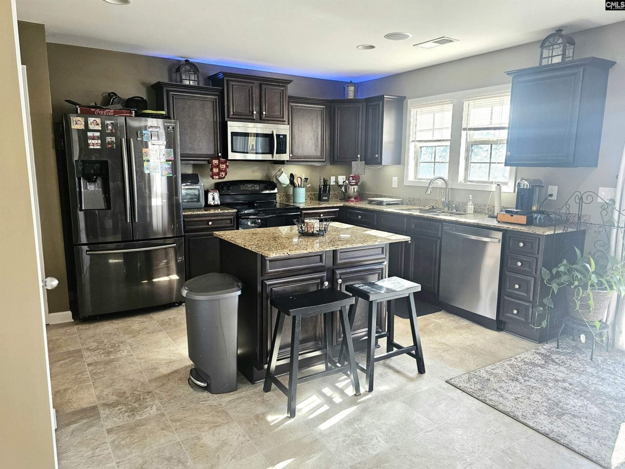 410 Riglaw Circle Photo 8