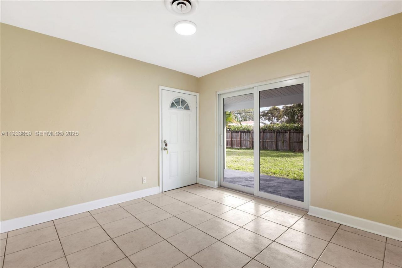 142 SW 53rd Ave, Plantation, FL 33317 Photo