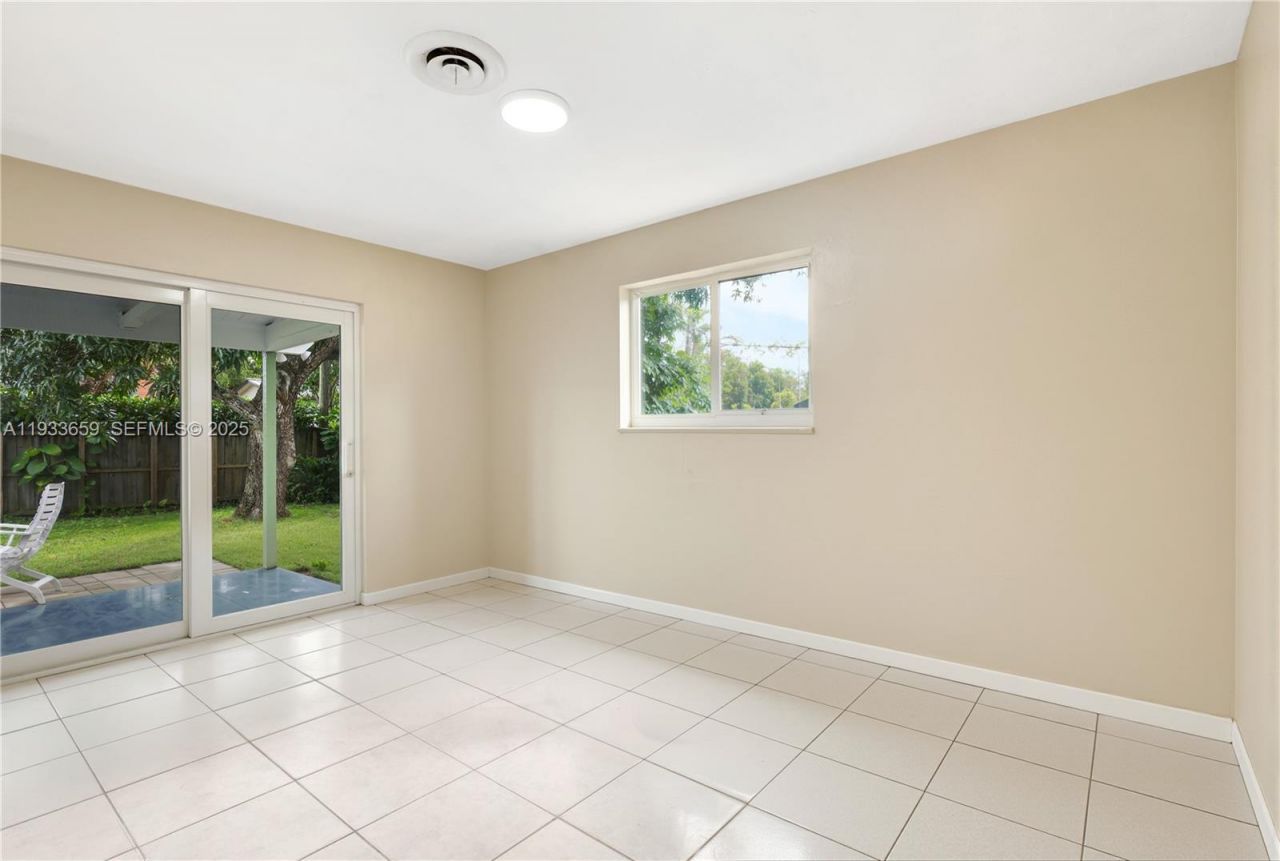 142 SW 53rd Ave, Plantation, FL 33317 Photo