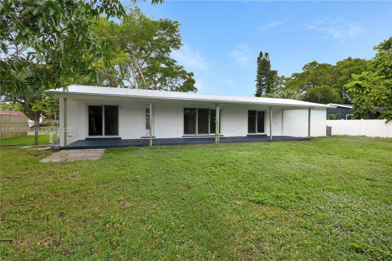 142 SW 53rd Ave, Plantation, FL 33317 Photo
