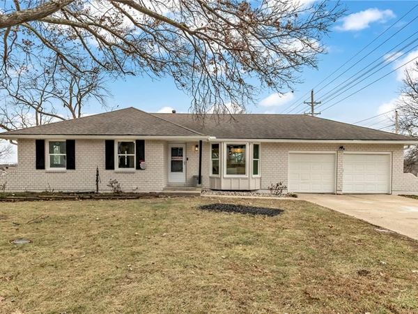 11601 E 62nd Street, Raytown, MO 64133