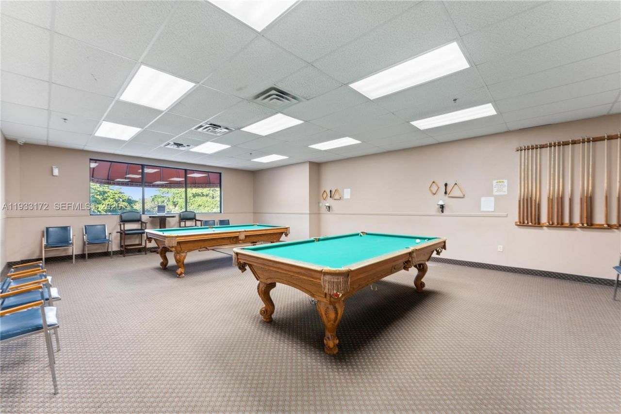 8901 S Hollybrook Blvd, Unit 303, Pembroke Pines, FL 33025 Photo
