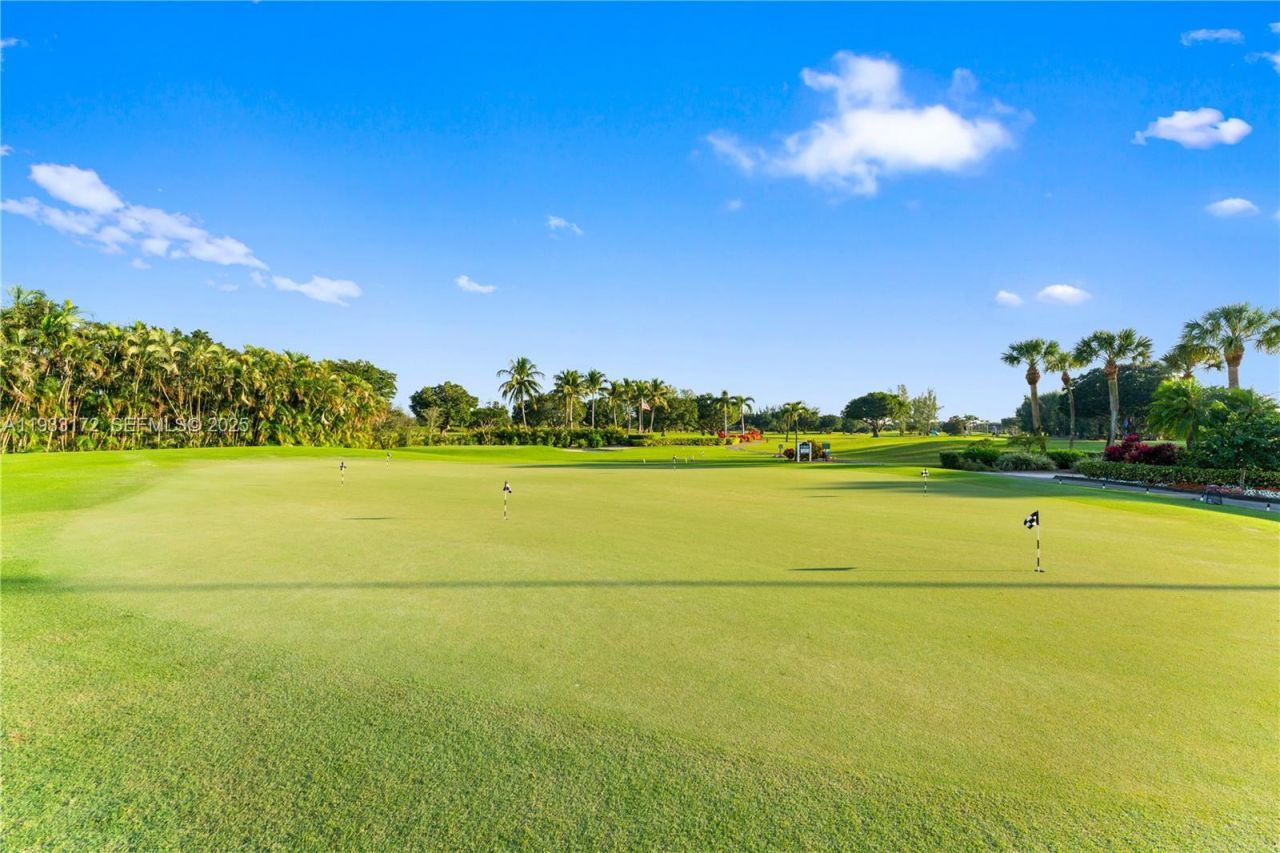 8901 S Hollybrook Blvd, Unit 303, Pembroke Pines, FL 33025 Photo