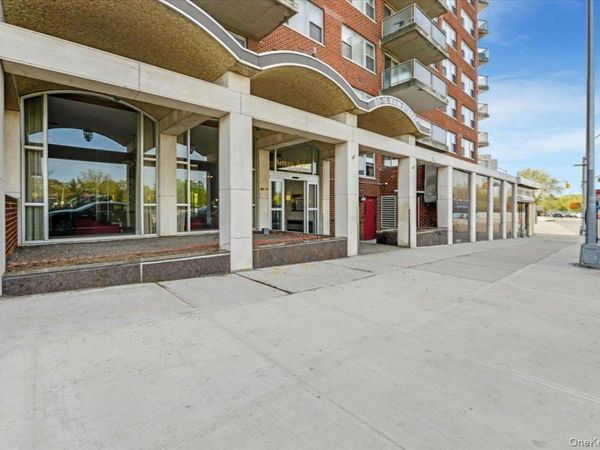 85-15 Main Street, Unit 12S, Briarwood, NY 11435