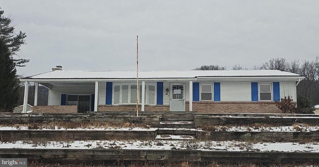 1193 W Market Street, Williamstown, PA 17098 Main Photo