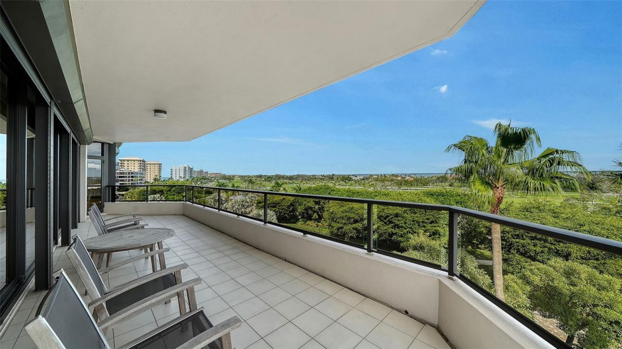 545 Sanctuary Drive, Unit B506, Longboat Key, FL 34228 Photo