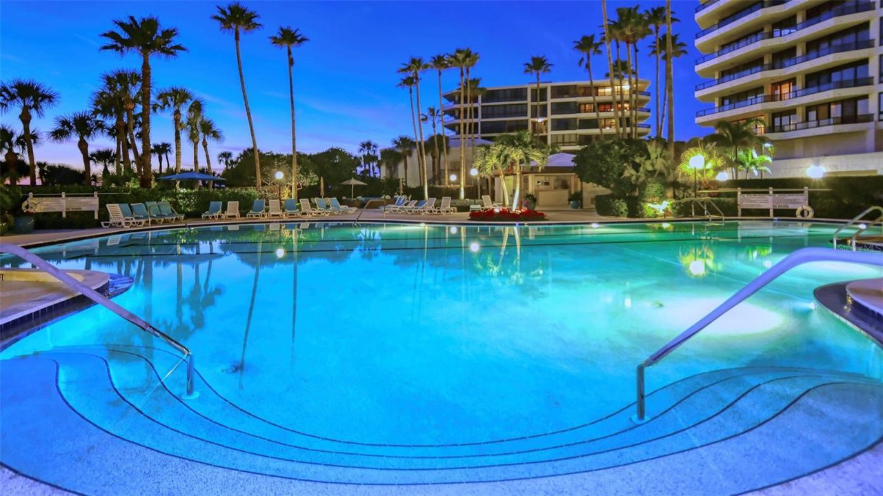 545 Sanctuary Drive, Unit B506, Longboat Key, FL 34228 Photo