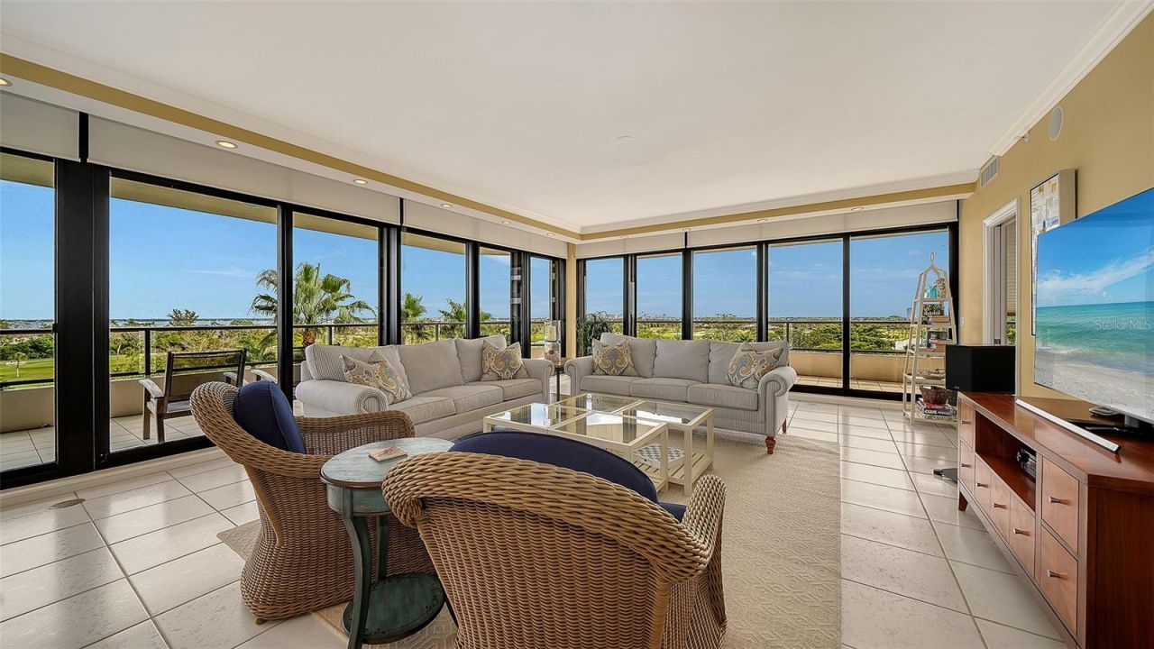 545 Sanctuary Drive, Unit B506, Longboat Key, FL 34228 Photo