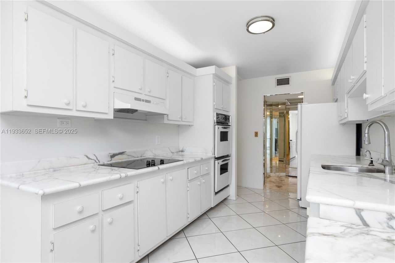 2751 S Ocean Dr, Unit 208S, Hollywood, FL 33019 Photo