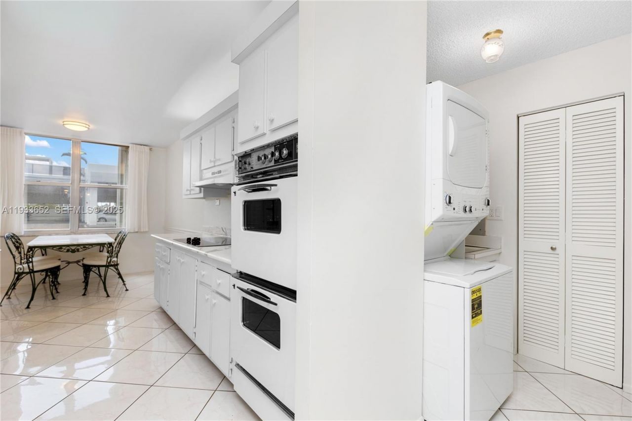 2751 S Ocean Dr, Unit 208S, Hollywood, FL 33019 Photo