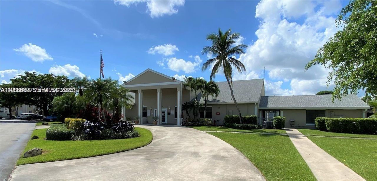 1301 S Franklin Ave, Unit 1301A, Homestead, FL 33034 Photo