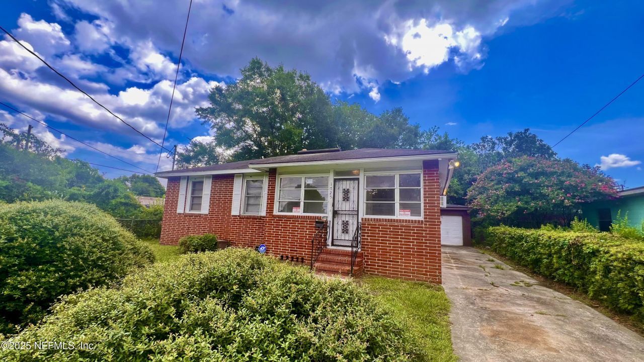 1725 Seminary Street, Jacksonville, FL 32209 Main Photo