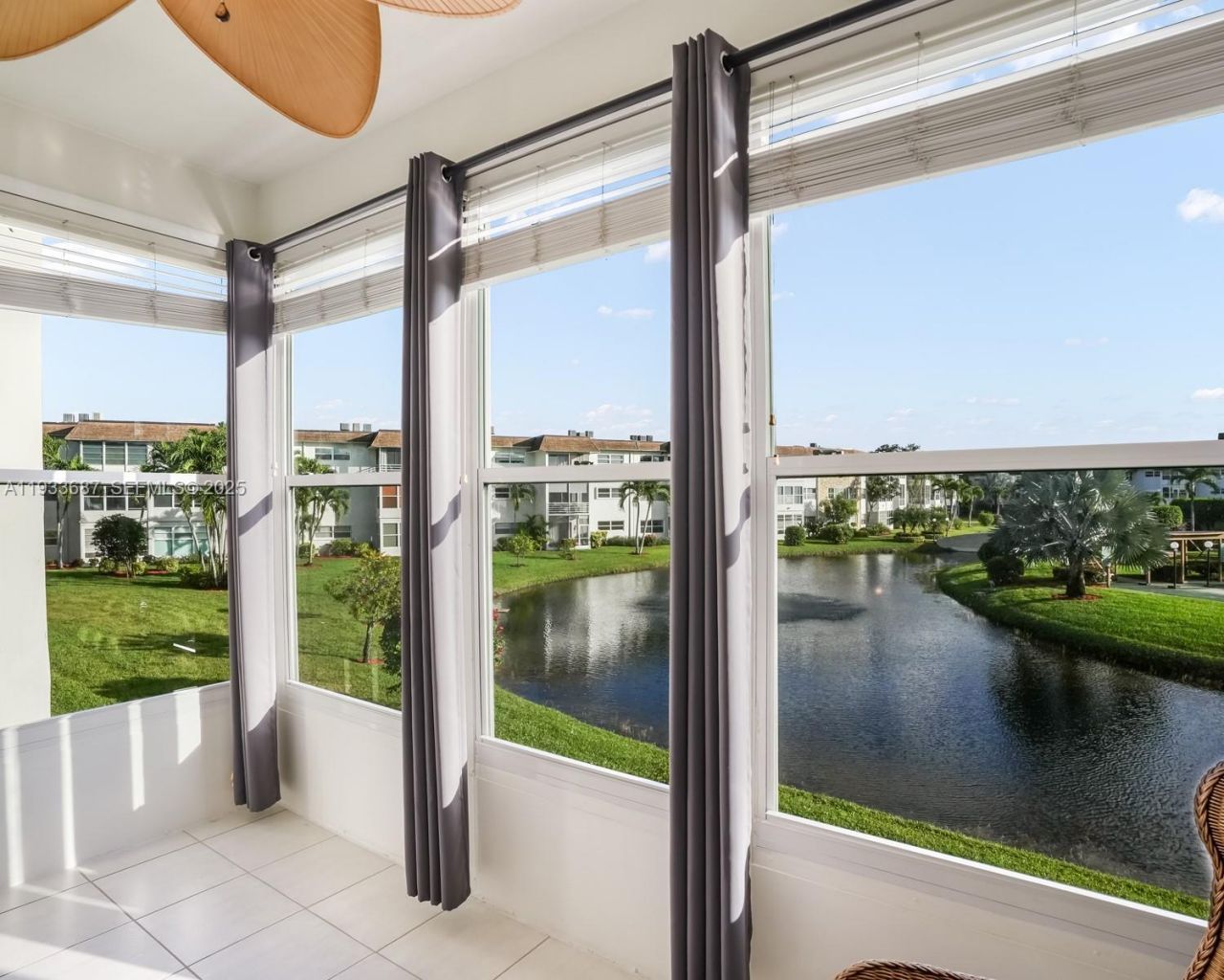 4706 NW 36th St, Unit 507, Lauderdale Lakes, FL 33319 Photo