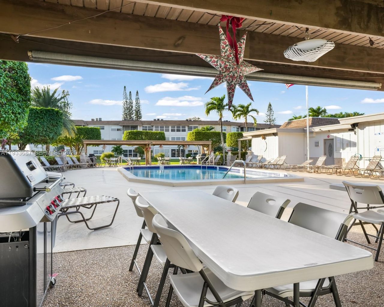 4706 NW 36th St, Unit 507, Lauderdale Lakes, FL 33319 Photo