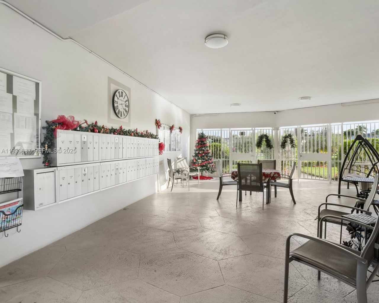 4706 NW 36th St, Unit 507, Lauderdale Lakes, FL 33319 Photo