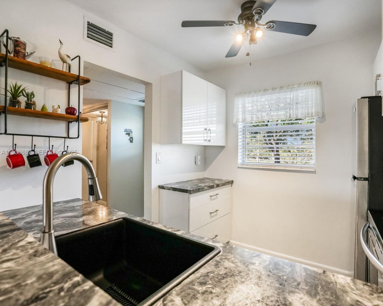 4706 NW 36th St, Unit 507, Lauderdale Lakes, FL 33319 Photo