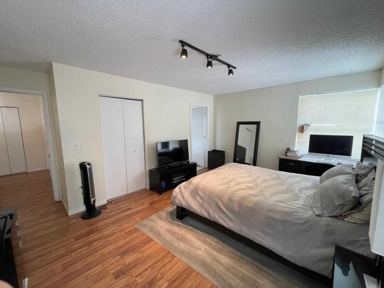 140 NW 151st Avenue, Pembroke Pines, FL 33028 Photo