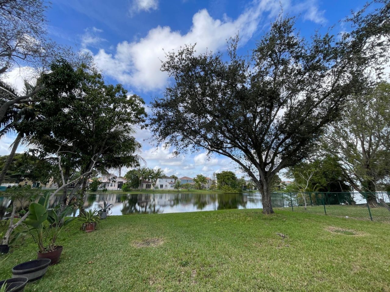 140 NW 151st Avenue, Pembroke Pines, FL 33028 Photo