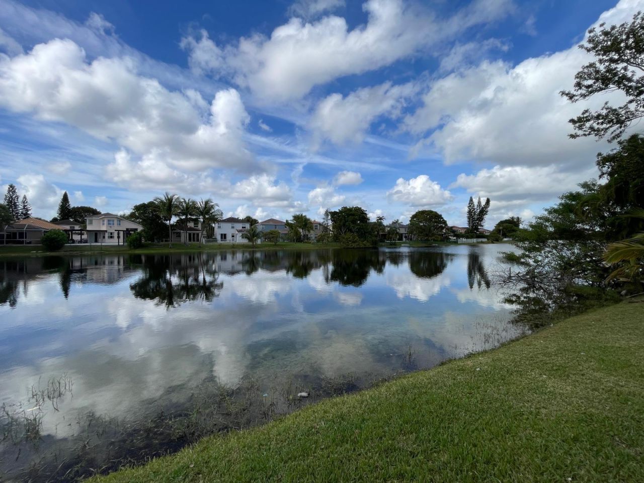 140 NW 151st Avenue, Pembroke Pines, FL 33028 Photo