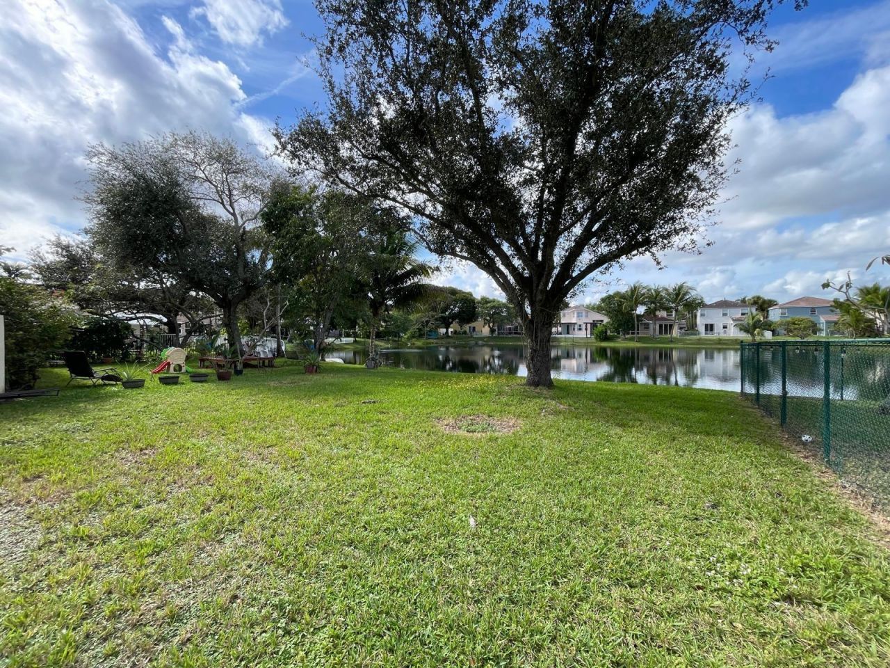 140 NW 151st Avenue, Pembroke Pines, FL 33028 Photo