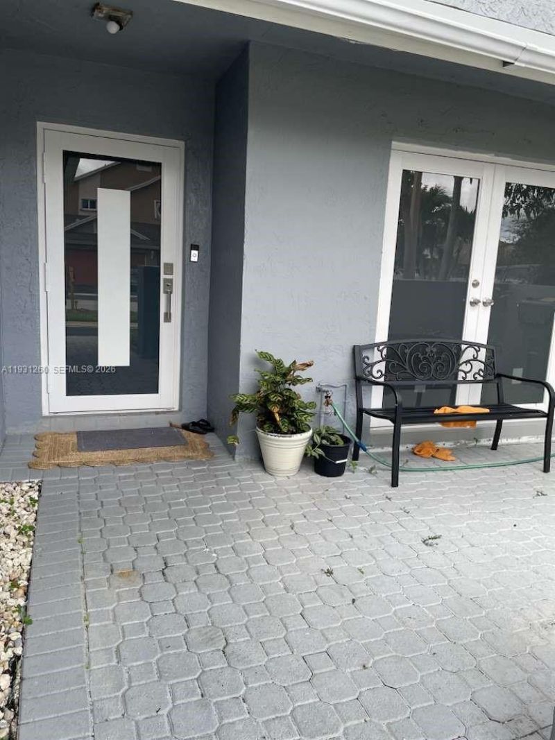 Please Call For Address, Pembroke Pines, FL 33025 Photo