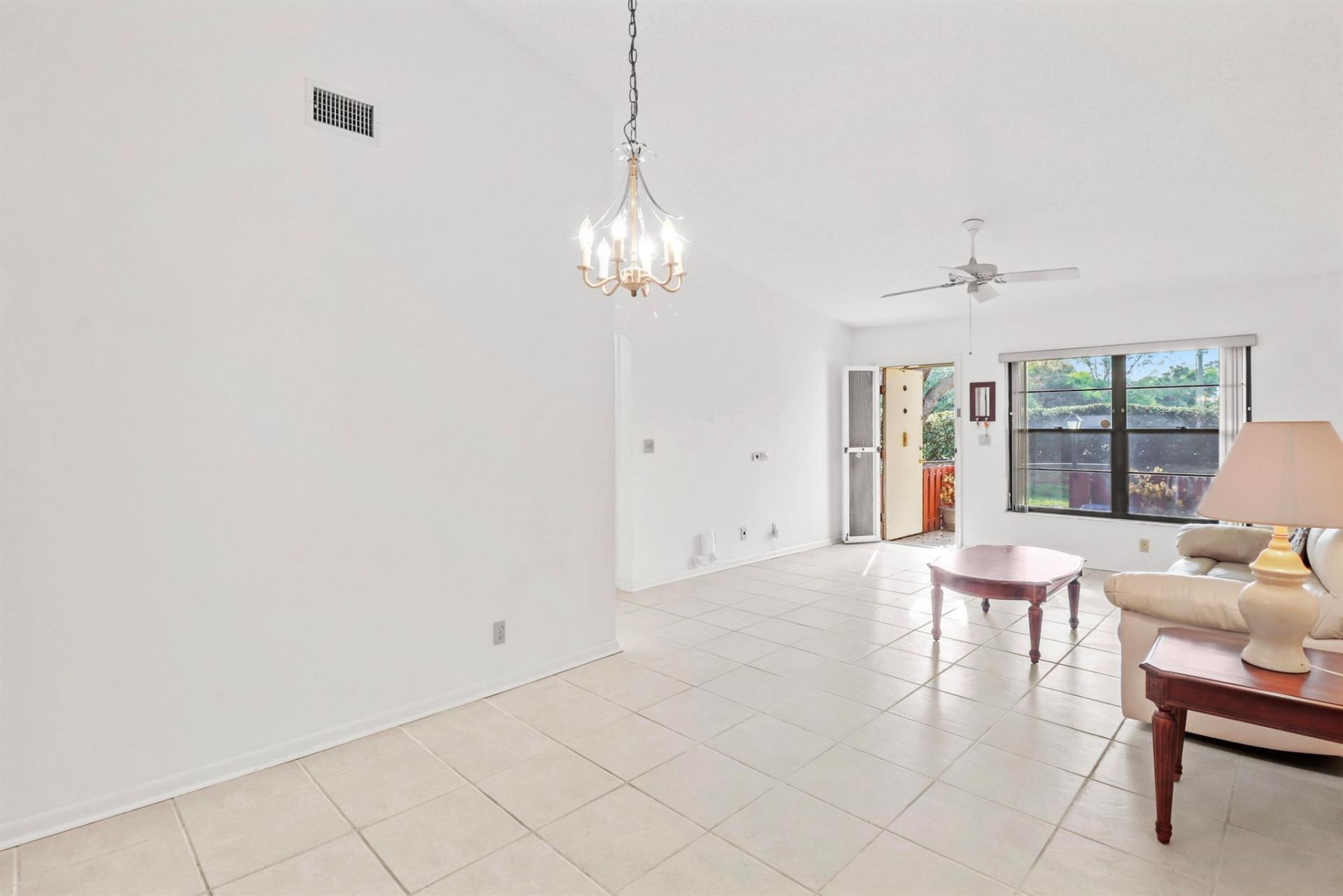 8094 SE Villa Circle, Hobe Sound, FL 33455 Photo