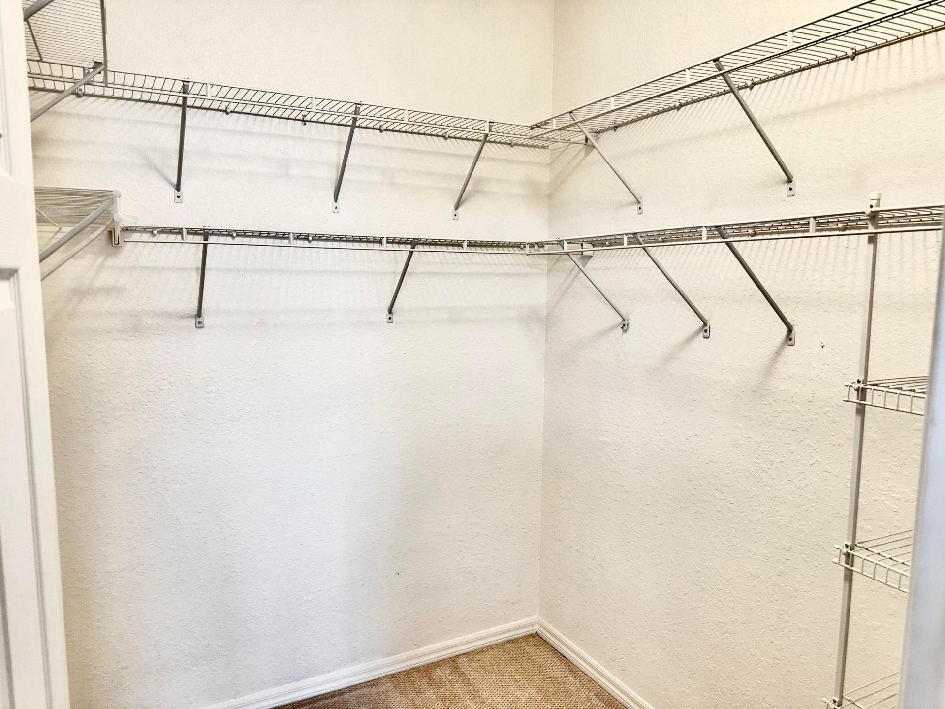 3031 SE Lexington Lakes Drive, Unit 204, Stuart, FL 34994 Photo