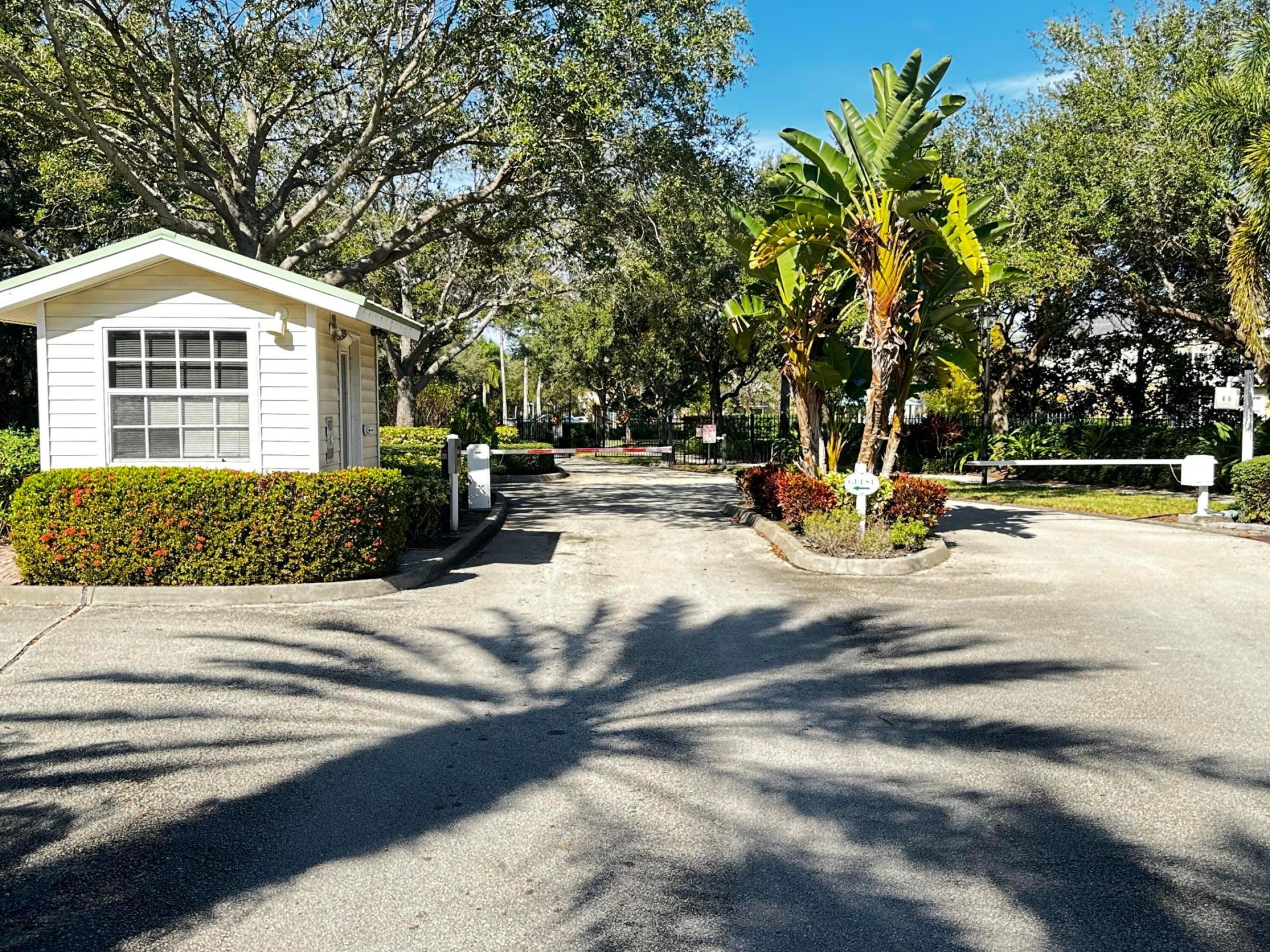 3031 SE Lexington Lakes Drive, Unit 204, Stuart, FL 34994 Photo