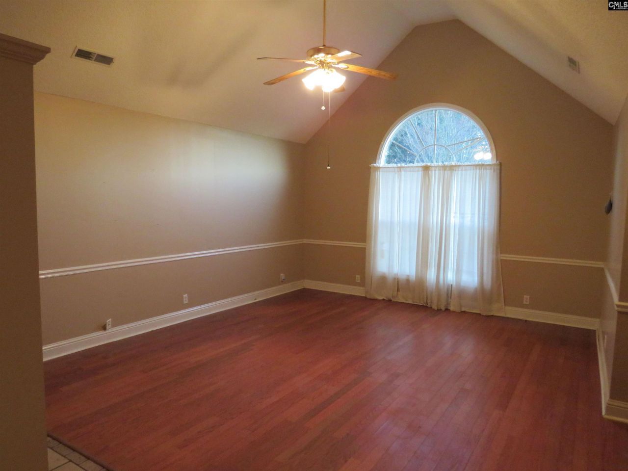 81 Radcliff Drive  Photo 23