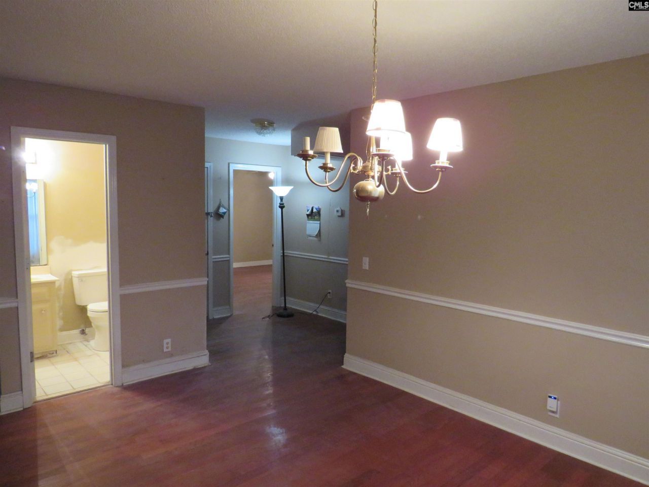 81 Radcliff Drive  Photo 28