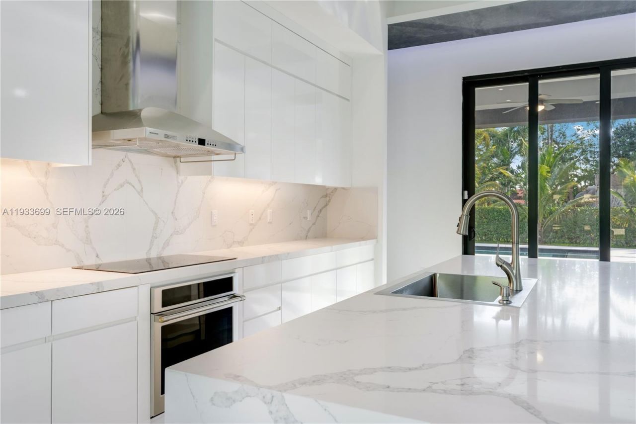 10398 SW 64th St, Miami, FL 33173 Photo