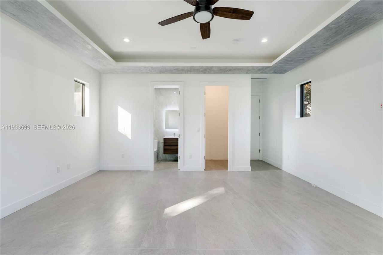 10398 SW 64th St, Miami, FL 33173 Photo