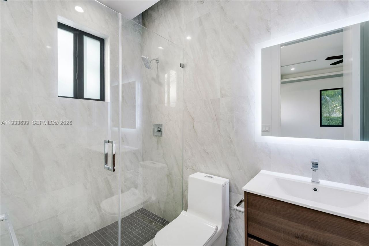 10398 SW 64th St, Miami, FL 33173 Photo