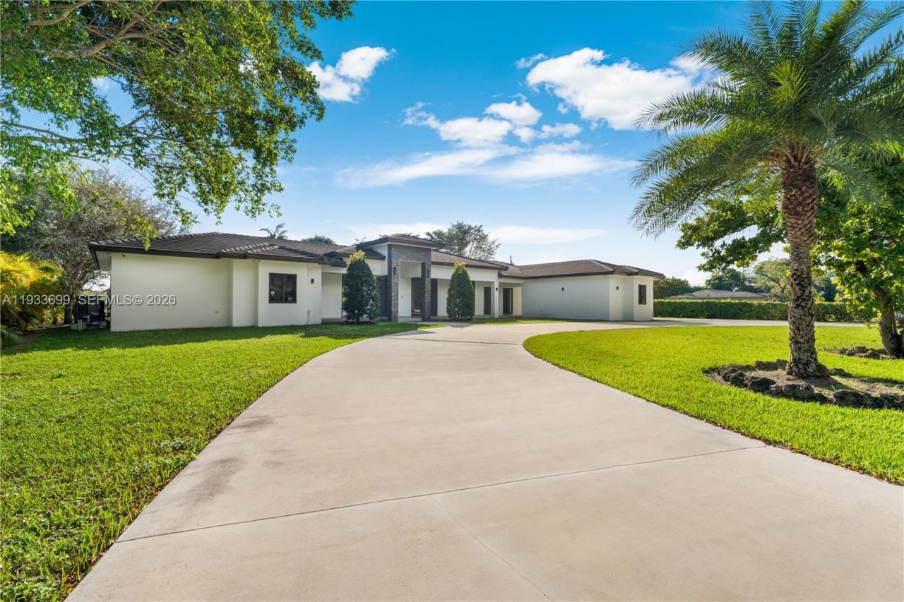 10398 SW 64th St, Miami, FL 33173 Photo